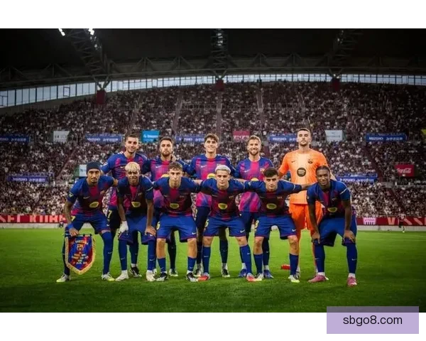 以巴萨出场王身份35场全勤西班牙全能弃将蜕变成绝对大腿核心球星